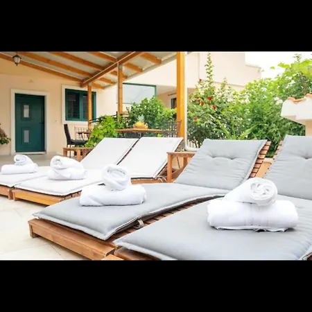Ante 1 Hvar Center, Pool شقة هفار