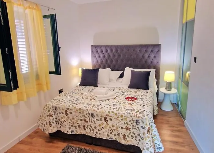 Ante 1 Hvar Center, Pool