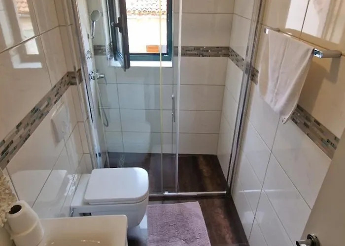 Ante 1 Hvar Center, Pool