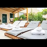 Ante 1 Hvar Center, Pool شقة هفار