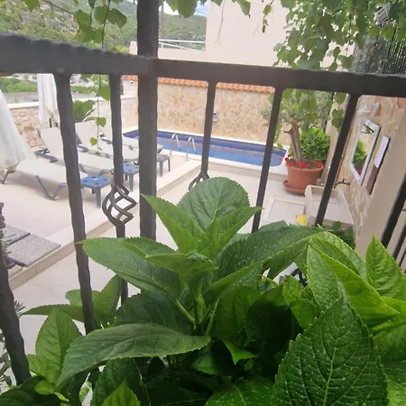 Ante 1 Hvar Center, Pool Апартаменты *