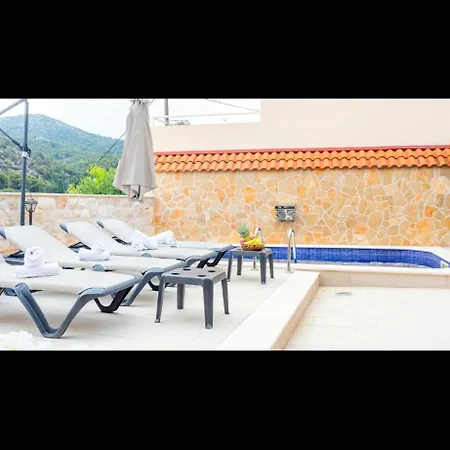 Ante 1 * Hvar Town
